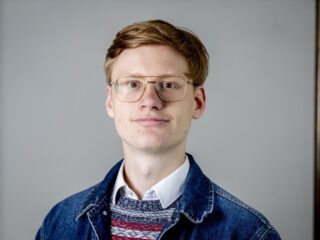 Alexander Hendriks (BBB) over het woningtekort: 'Waar honderd koeien in kunnen, kunnen ook wel vijf mensen wonen'