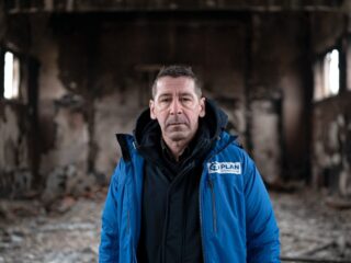 Geen schoolboeken, maar vangnetten voor drones behoren tot Oekraïense schooluitrusting