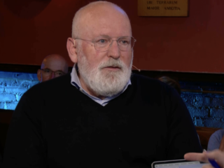 Timmermans: 'Nederland kan al tien jaar eerder klimaatneutraal zijn'