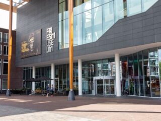 Fries Museum denkt aan verhuizen door bezuinigingen