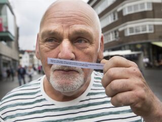 Stress door stankoverlast: 'Alsof er constant een brandalarm loeit'