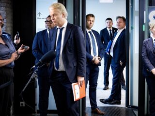 Stand.nl: Heeft u nog een beetje vertrouwen in de formatie?