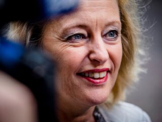 Oud-minister Bussemaker: 'Onzin dat een spoedwet lang duurt, binnen een week is die er doorheen'