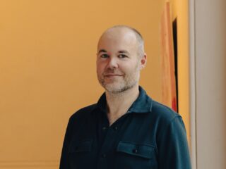 Lex Boon onderzoekt de dood van Jacob in Qatar: 'Het is heel verdacht'