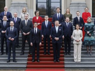 Vanavond: presentatie kabinet-Jetten in NOS Met het Oog op Morgen