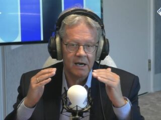 Oud-ambassadeur: 'Vredesonderhandelingen Oekraïne-Rusland draaien volledig om Trump'