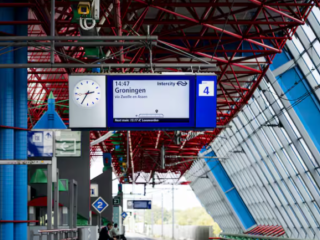 'Hoe dom kun je zijn!': frustratie over in de koelkast zetten van Lelylijn groeit