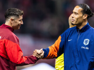 Wie wordt de laatste tegenstander van Oranje op het WK: Polen of Zweden?