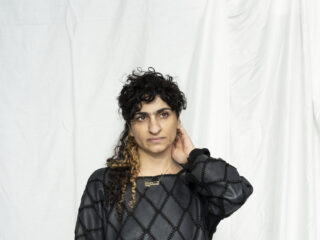 In Iran is dansen verboden, maar 'als het lichaam wil dansen, vindt het een manier'