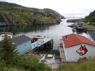 Alle inwoners Canadees dorp naar examenfeest