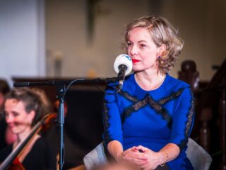 Waarom zijn die massa-investeringen in defensie nodig? Beatrice de Graaf heeft drie argumenten