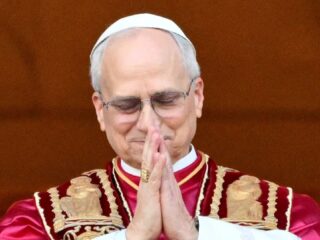 Waarom bezoekt de 'afwachtende' paus Turkije, waar nauwelijks christenen wonen?