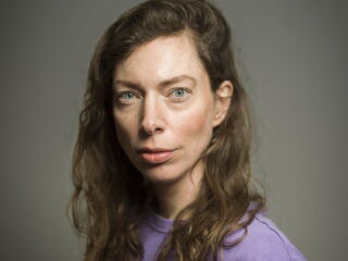 'Het eeuwige proces van aantrekken en afstoten' fascineert schrijver Hanna Bervoets