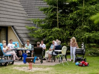 Roompot neemt Landal over: 'Prijzen voor vakantiegangers kunnen hoger worden'