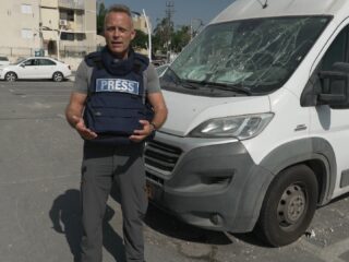 Podcast De Dag: de mailbox van de NOS in oorlogstijd