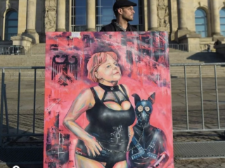 Kinky Mutti Merkel boegbeeld van seksuele vrijheid