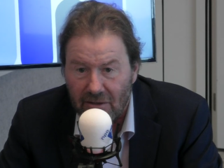 Onmiddellijke actie vereist om de bouw van 100.000 woningen te realiseren, waarschuwt EIB-directeur