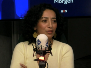 Nieuwe Dichter der Nederlanden is trouw aan haar meertaligheid