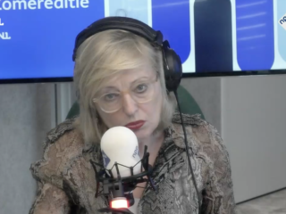 Jet Bussemaker: geef zorgverleners meer ruimte, niet meer regels