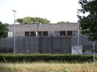 De haat-liefdeverhouding met de tbs-kliniek: 'Grote knel in het systeem'