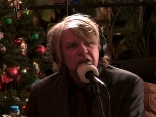 'Ze strompelen rond als zombies': fotograaf Teun Voeten legt fentanyldrama bloot