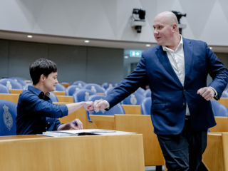 VVD-Kamerlid Thierry Aartsen: 'Minister Van Hijum, laat NSC en BBB hun pensioenvoorstel schrappen!'