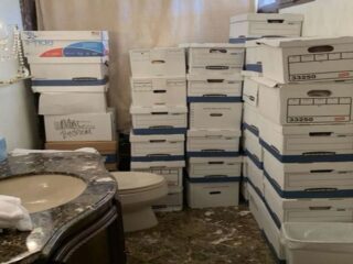 De Dag: De rechtszaak tegen Trump, en zijn campagne