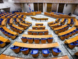 Debat in de Tweede Kamer: wie bepaalt wat er in beeld komt?