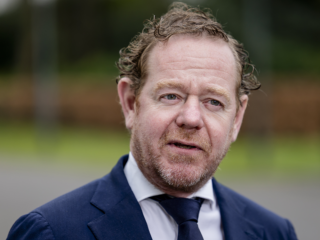 Minister Van Weel ontmoette paus Franciscus dag voor overlijden nog: 'Hij gaf alles om Pasen nog mee te maken'