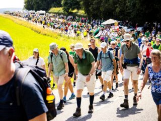 Kun je beter veel korte of één lange wandelpauze nemen?