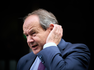 Vijlbrief: miljarden compensatie oliemaatschappijen nodig, anders laten ze Groninger stikken