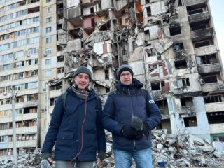 Hoe is het om een podcast in oorlogsgebied op te nemen?