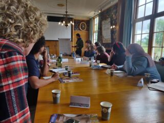 Hoe help je jongeren met hun levensvragen?