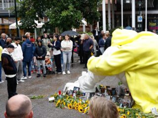 Jonge nabestaanden van suïcide verdienen meer aandacht