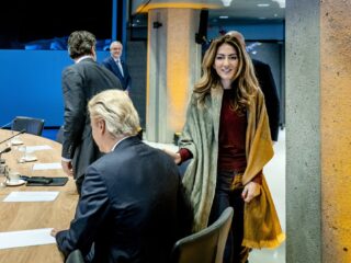 VVD te voorbarig in besluit over kabinet met PVV? 'Dit is meer strategie dan inhoudelijke politiek'