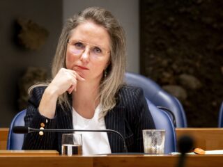 Zorgminister Agema (PVV) over pandemische paraatheid: 'Ik heb niks wegbezuinigd'