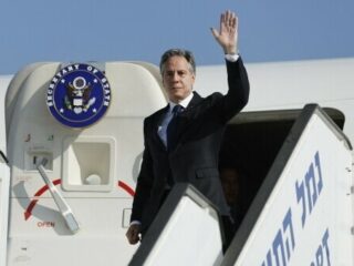 Premier Netanyahu wil alleen gevechtspauze als alle gijzelaars vrijkomen