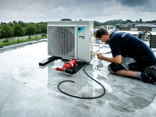 Airco 'overbodig' in Nederlands klimaat: 'Zorg liever voor betere isolatie en ventilatie'