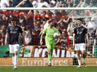 Ajacieden na verlies tegen Feyenoord: 'Dit was een heel zure kers op een gore taart'