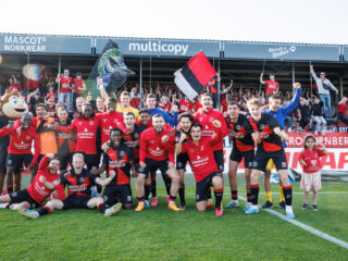 Almere City en FC Emmen gaan week van ontknopingen in: 'Een klassieke finale'