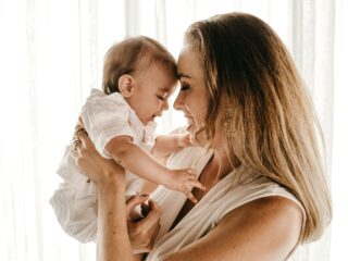 Vrouwen worden steeds later moeder: 'Biologie is keihard'