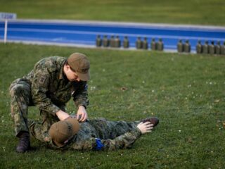 Stand.nl: 'Ik wil best burgerreservist worden'