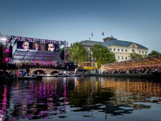 Felle reacties na Carré voorstelling van Theater na de Dam