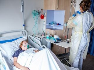 Mensen met laag inkomen maken zich zorgen over stijgende zorgpremie