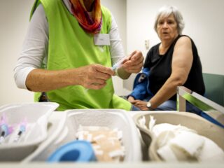 Arbeidstekorten oplossen? 'Laat die terreur van diploma-eisen los'