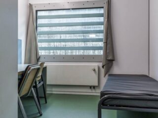 EBI-medewerker overgeplaatst na dreiging