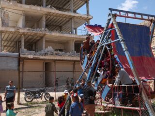 'Crisis op crisis in Syrië, nog jarenlang hulp nodig'