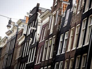 Niet een klein scheurtje, maar een nationale funderingsramp