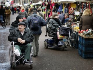 Hoe kan discriminatie van gehandicapten tegengegaan worden?