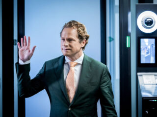 Thales-CEO doet beroep op staatssecretaris Defensie: breng product aan de man in buitenland